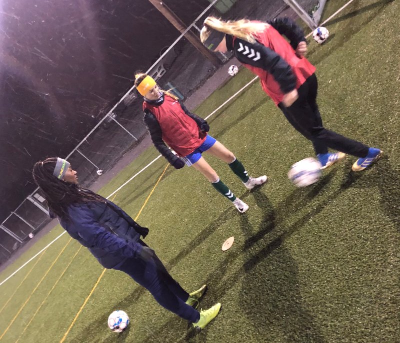 Nathalie Kasongo på Drafn-trening i Drafnkollen.