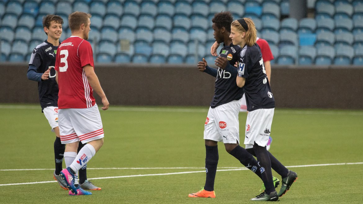 Fra venstre: Erik Stavås Skistad, Mustapha Fofana og Johannes Holstad Dahlby for Strømsgodset 3 mot Kongsberg IF.