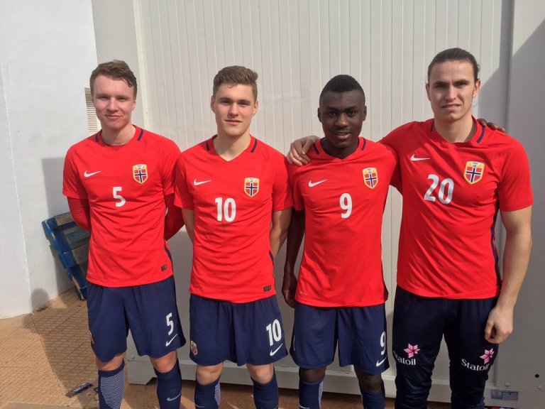 Henrik Bredeli, Knut Ahlander, Abdul-Basit Agouda og Andreas Hoven på G19-landslaget.