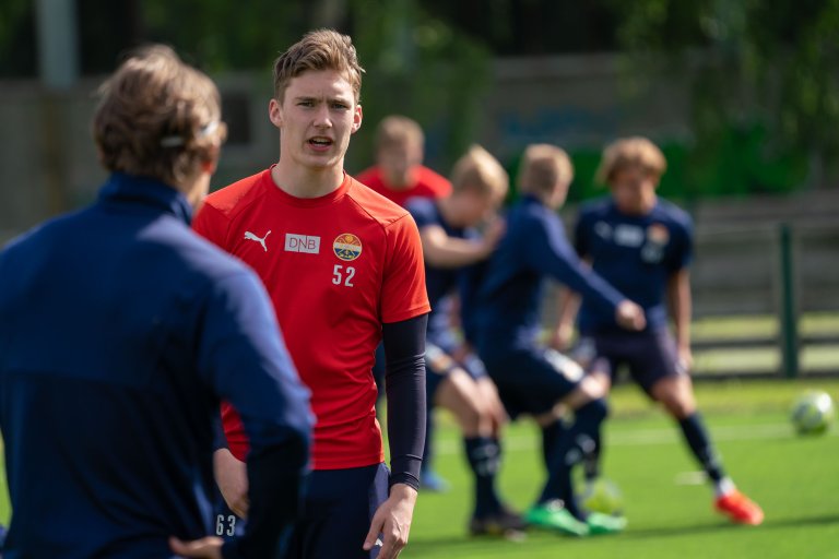 _A7R1136 web Junior Spiller