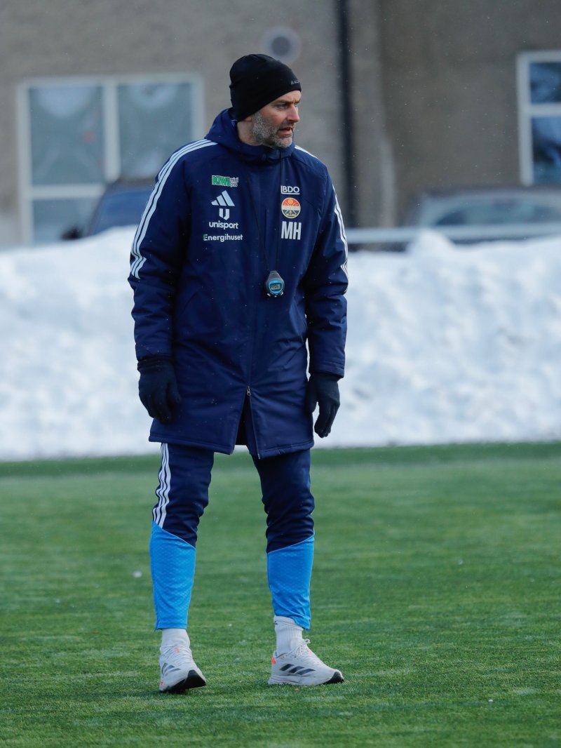 Magne Hoset i aksjon på feltet. Foto: Børre E. Helgerud