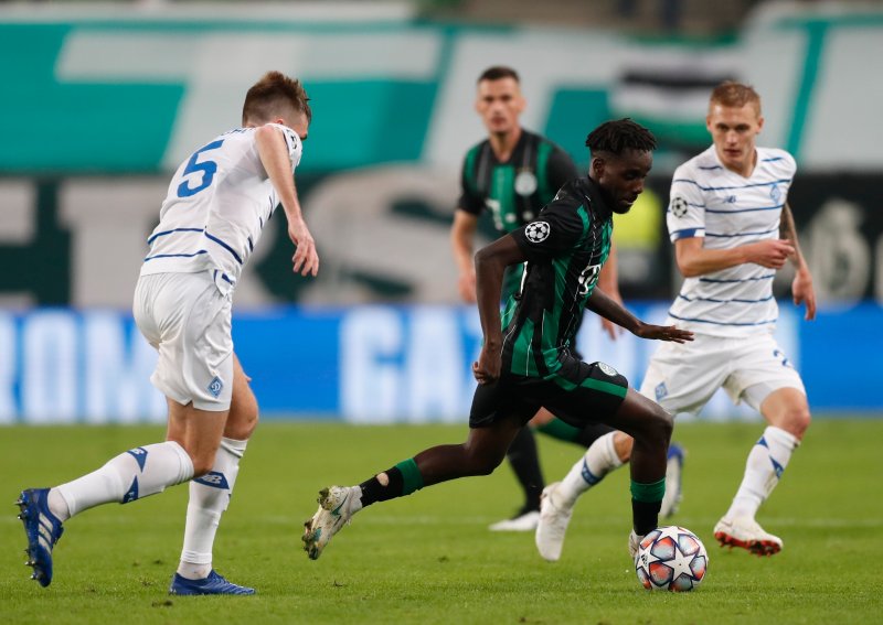 Tokmac Nguen i aksjon mot Dynamo Kiev i Champions League.